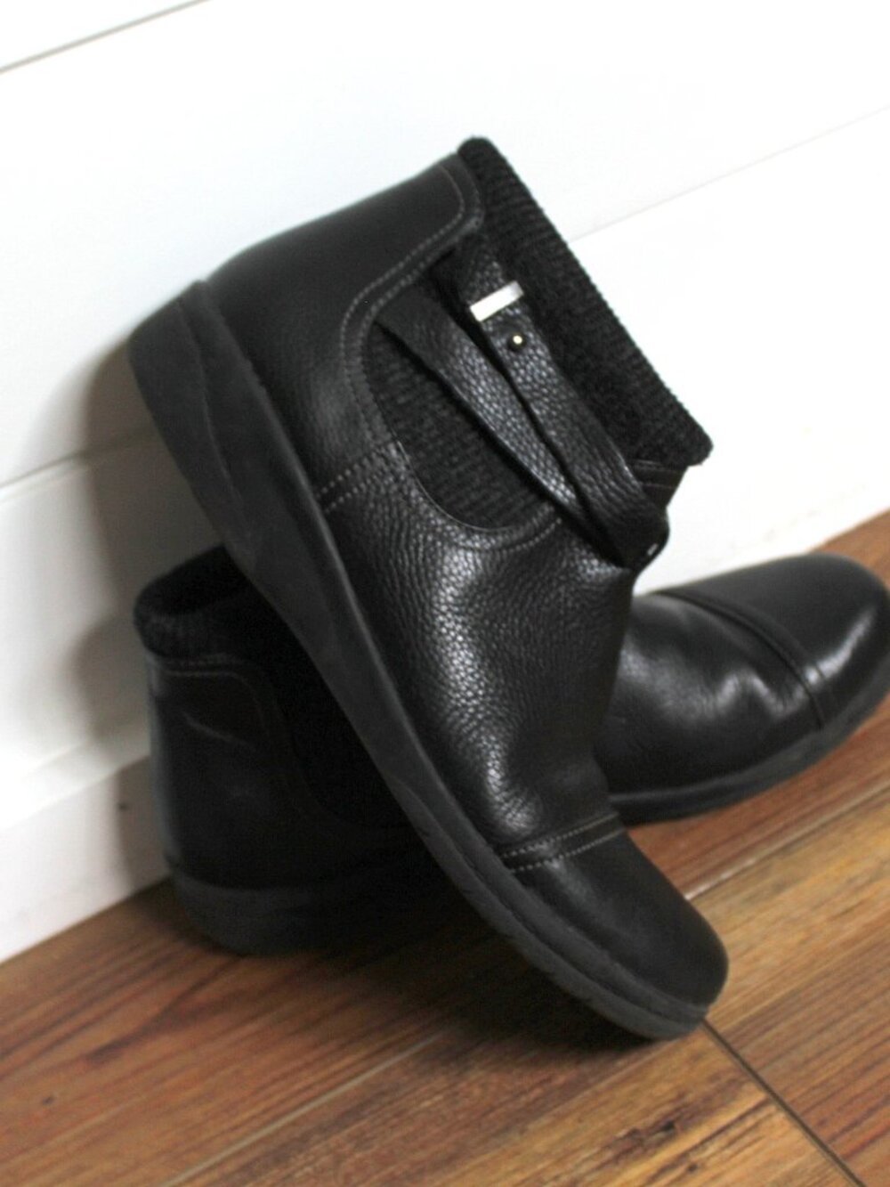 Clarks Cheyn Kisha Black Leather Ankle Boots Sock Cuff Comfort 8.5